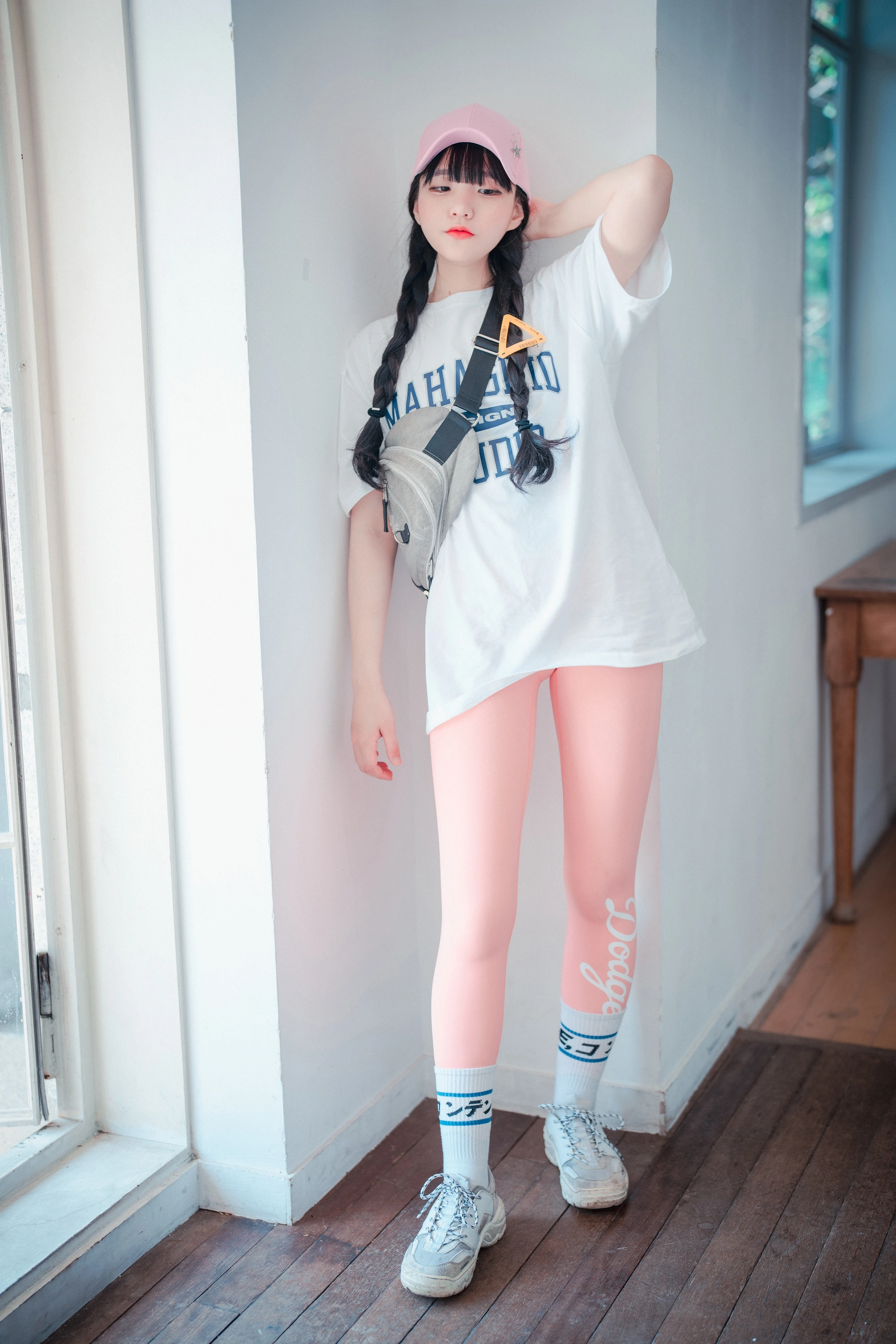 103.[DJAWA] Jenny - Loose and Tight_Pink 2